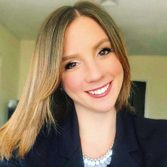 Meet your Posher, Megan - Picture 1 of 1